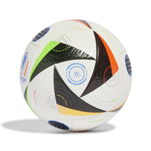 Ielādējiet attēlu galerijas skatītājā, adidas EURO24 Fussballliebe Pro
